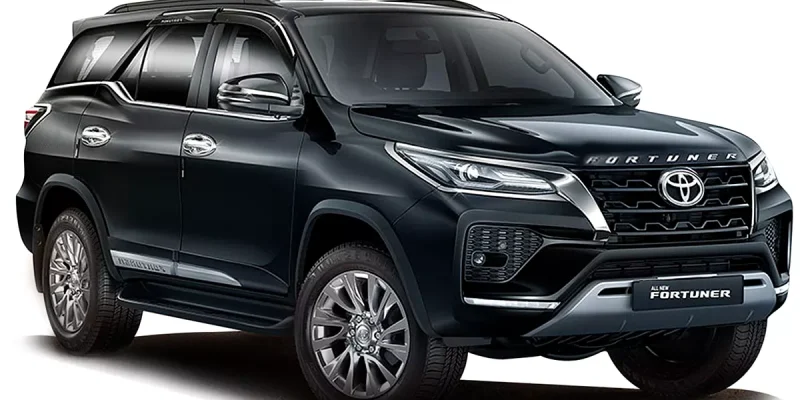 fortuner-exterior-right-front-three-quarter-20.webp